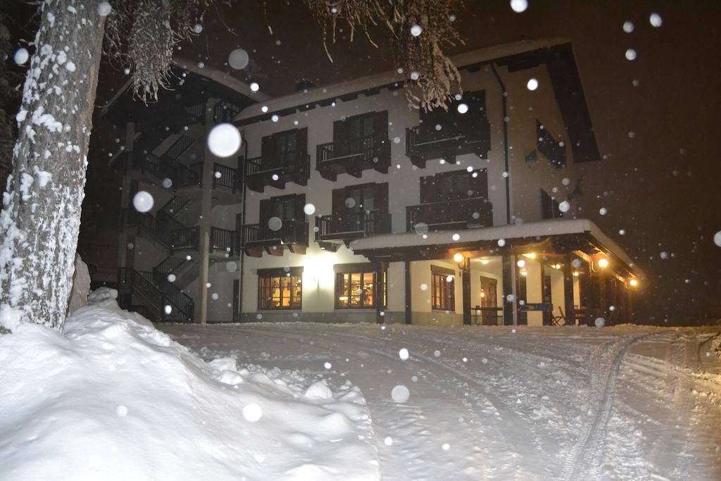 Park Hotel Gran Bosco Oulx Exterior foto